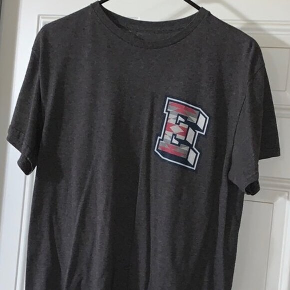 T-shirt - Picture 2 of 3